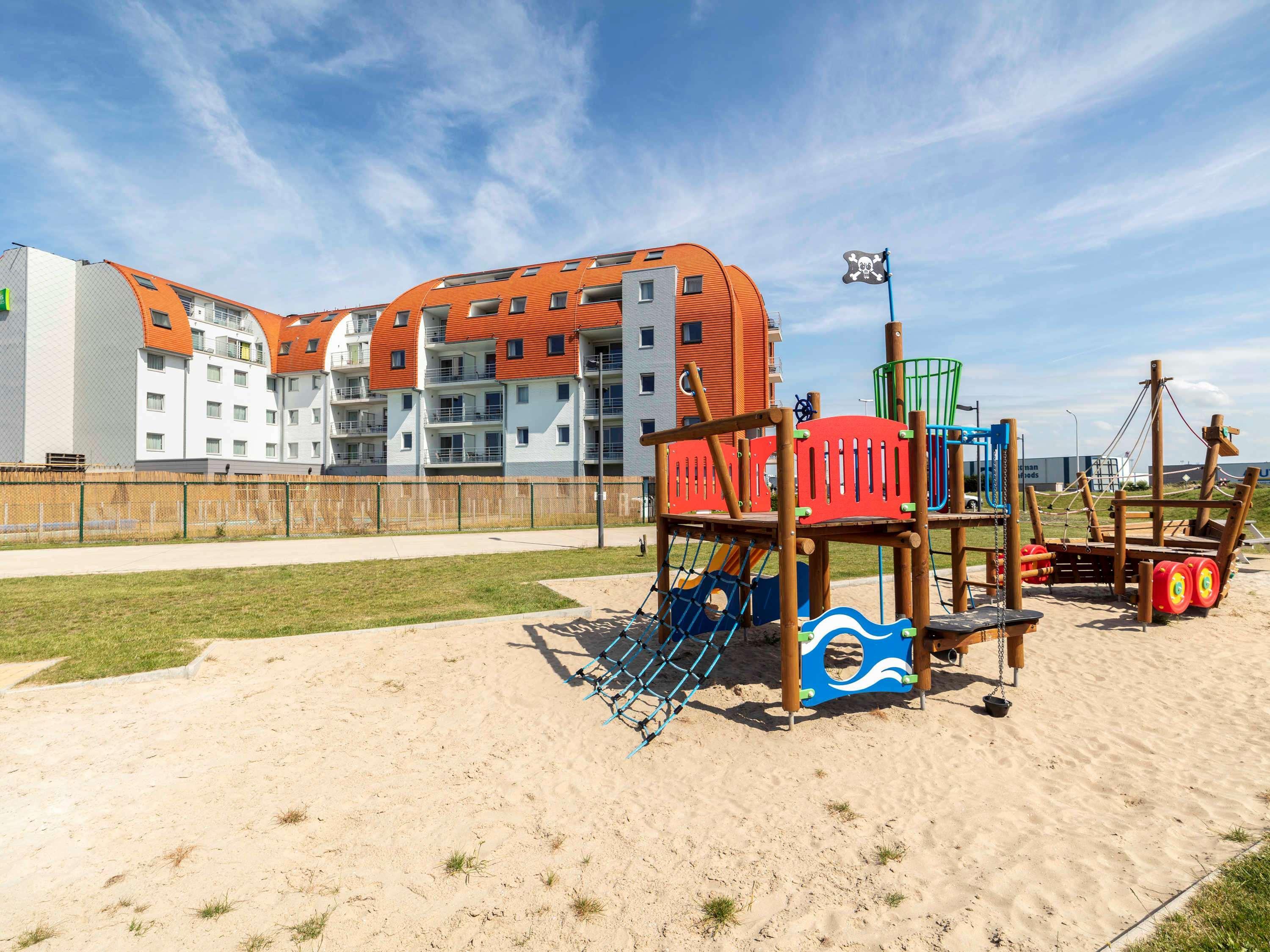 Отель Ibis Styles Zeebrugge Braambeierhoek Экстерьер фото